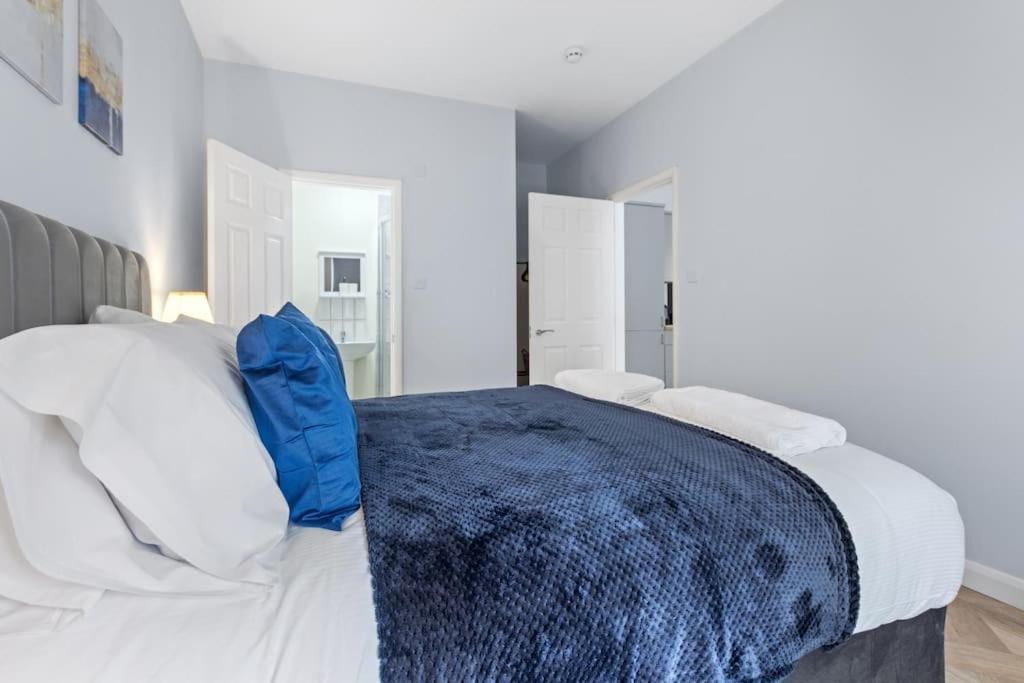 Modern Apartment Off-Road Parking King Bed Suite 1 Nottingham Luaran gambar